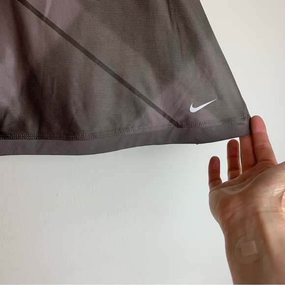 Nike Dri-Fit Brown Plaid Tennis/Golf Skort- NWT- L - Picture 4 of 16